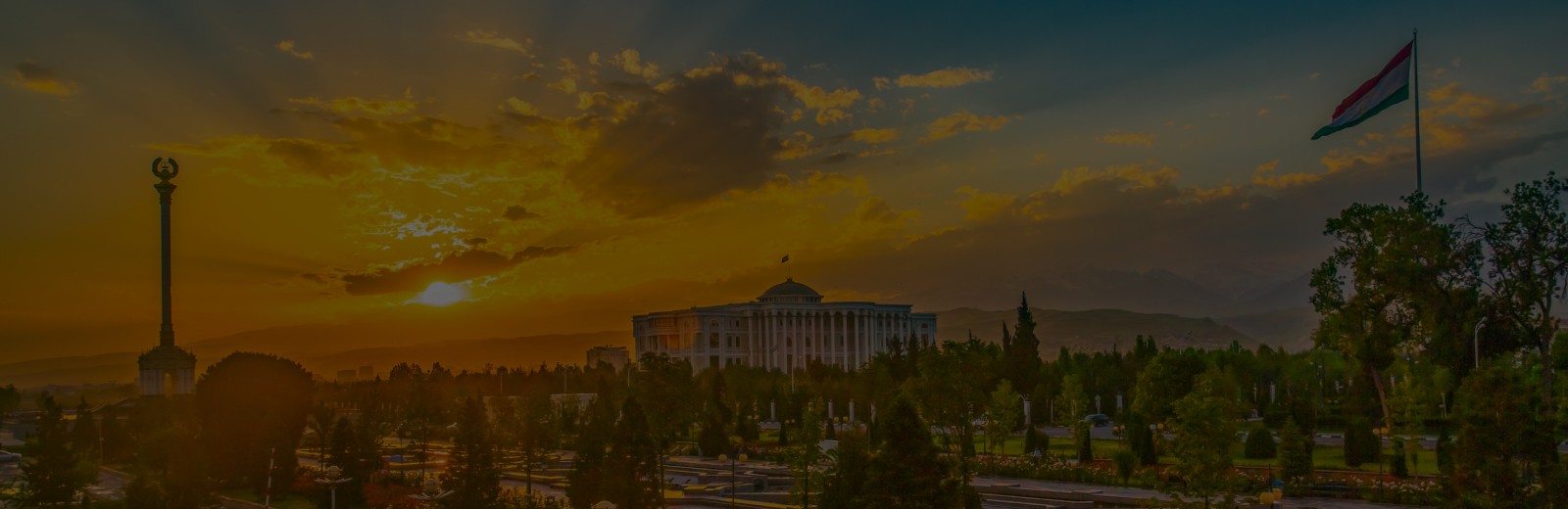 Красивый вид на здание города