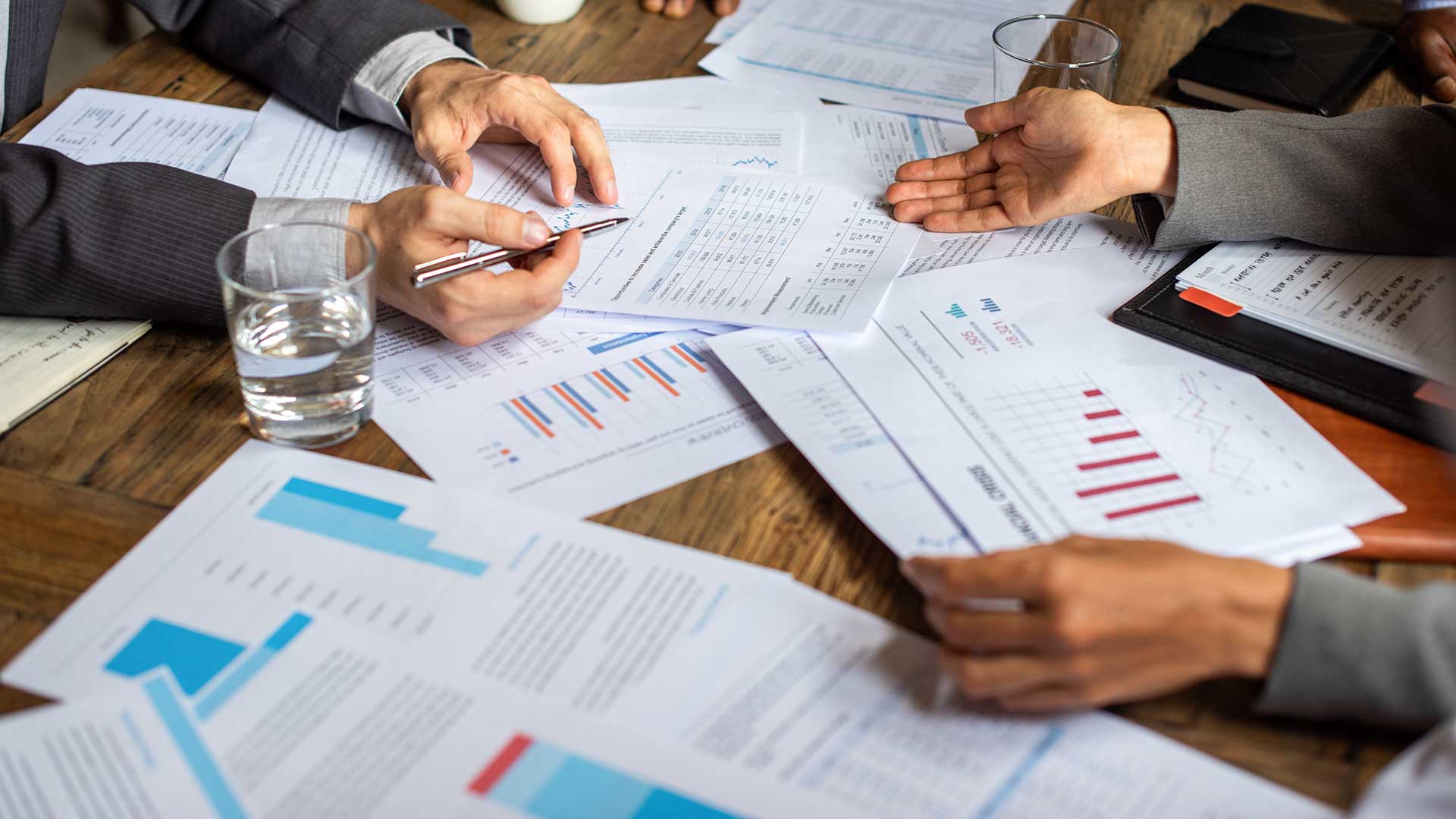 Инвесторы, которые получили ПМЖ Эстонии обсуждают проект вложений