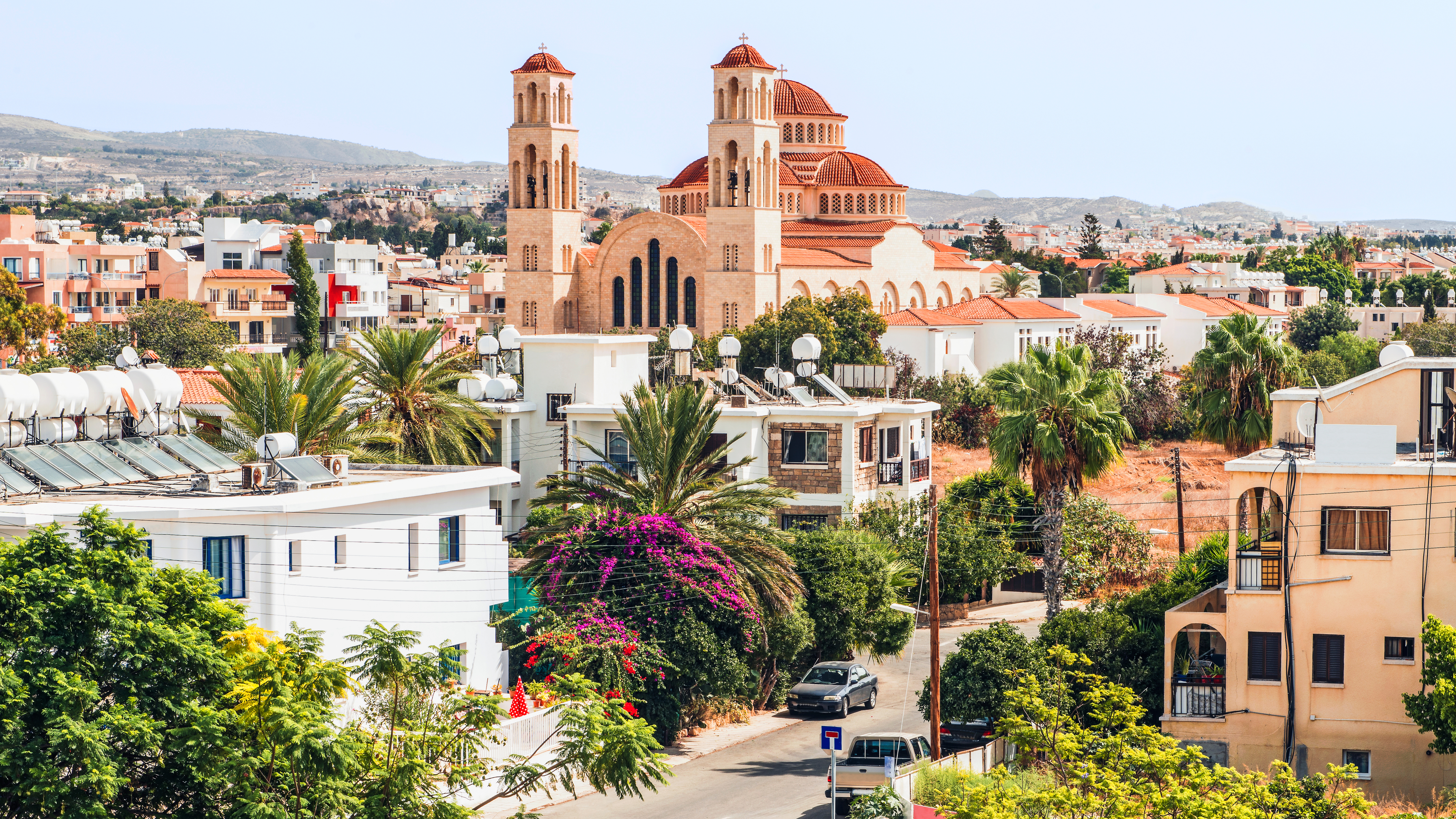 Город Пафос на Кипре, где иностранцы могут приобрести недвижимость