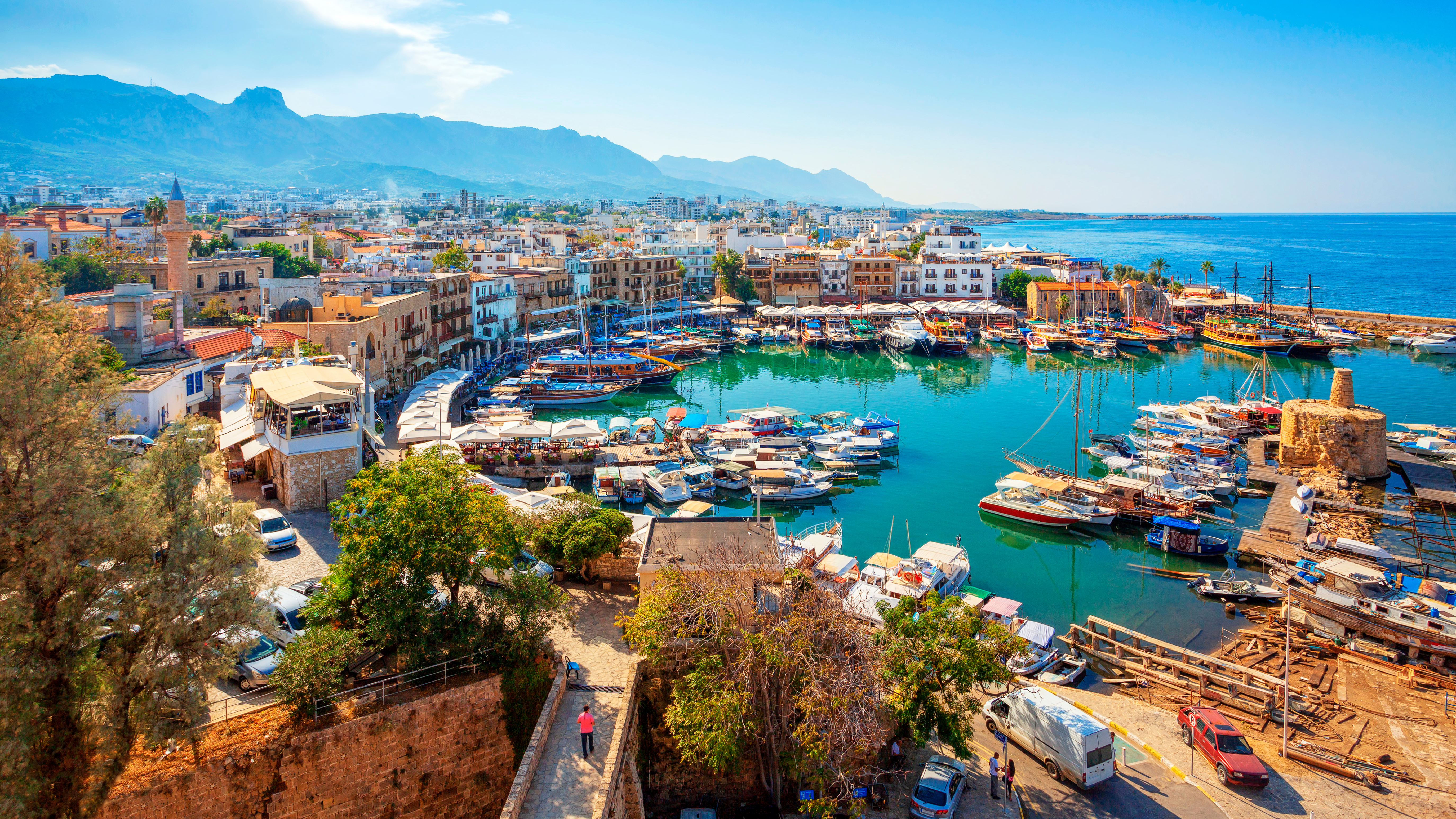 Кипр - страна, где можно было получить гражданство за недвижимость