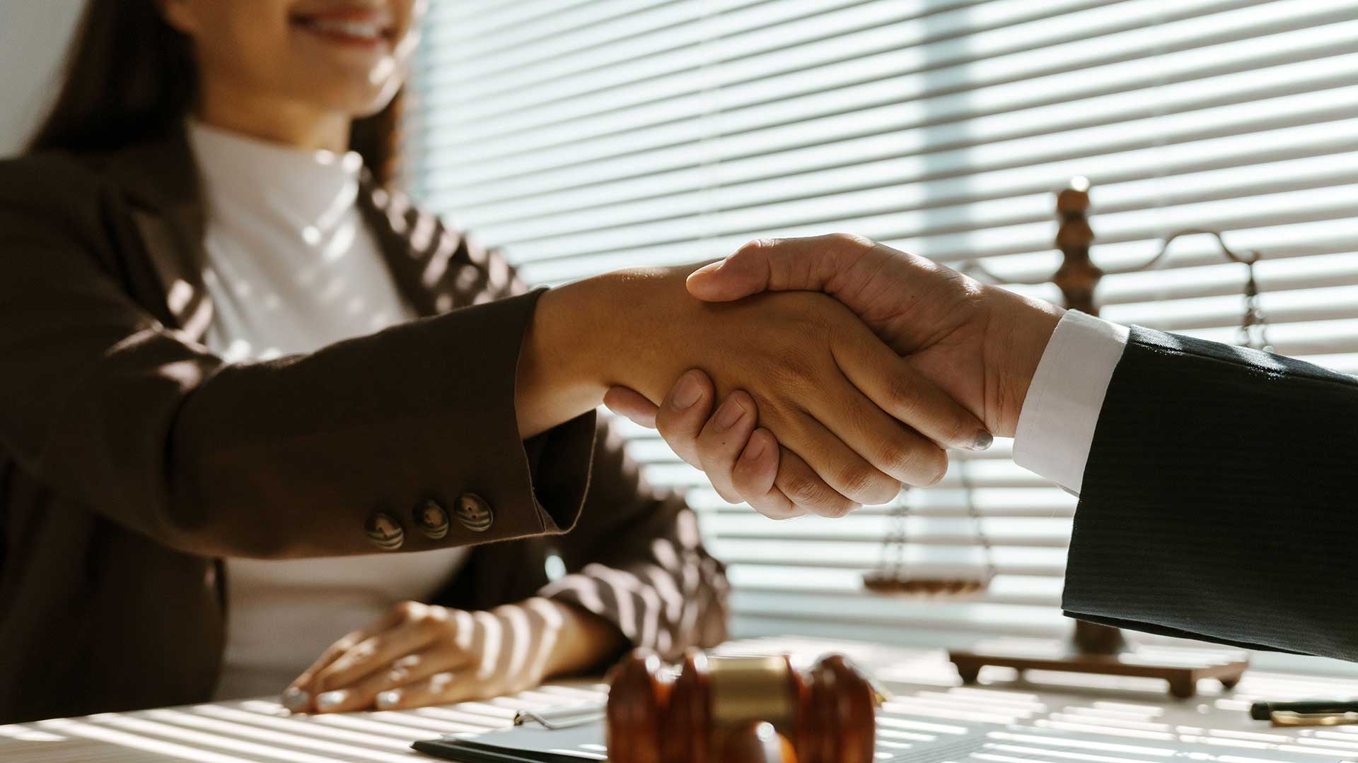 Оформление гражданства Лихтенштейна в обычном порядке у юриста