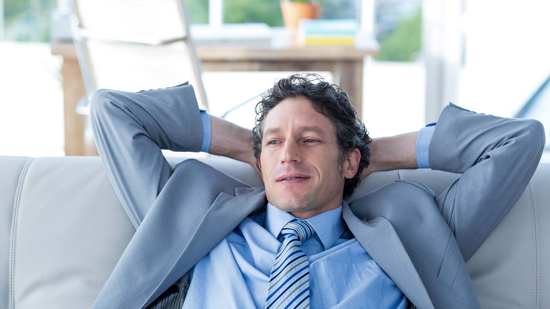 Финансово независимый бизнесмен в Португалии