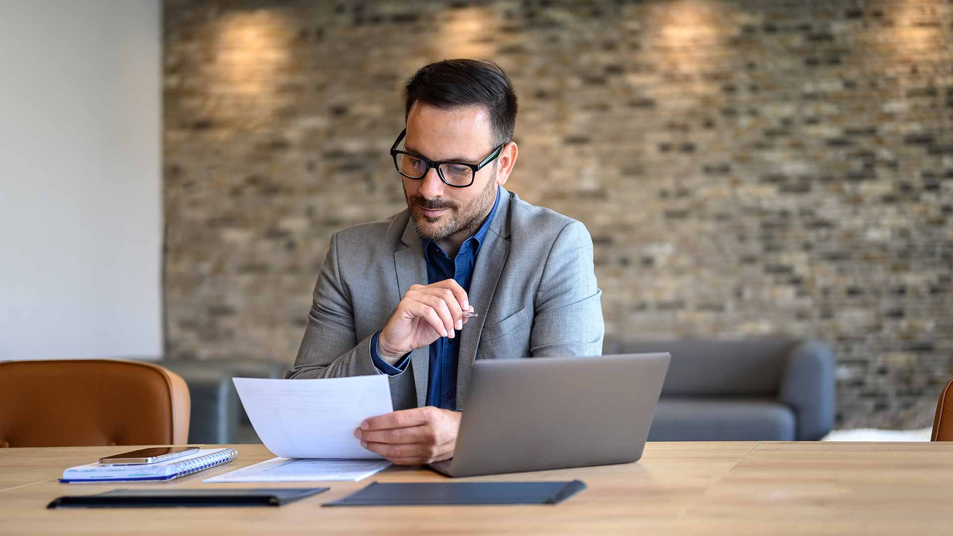 Получить вид на жительство для работы в Германии