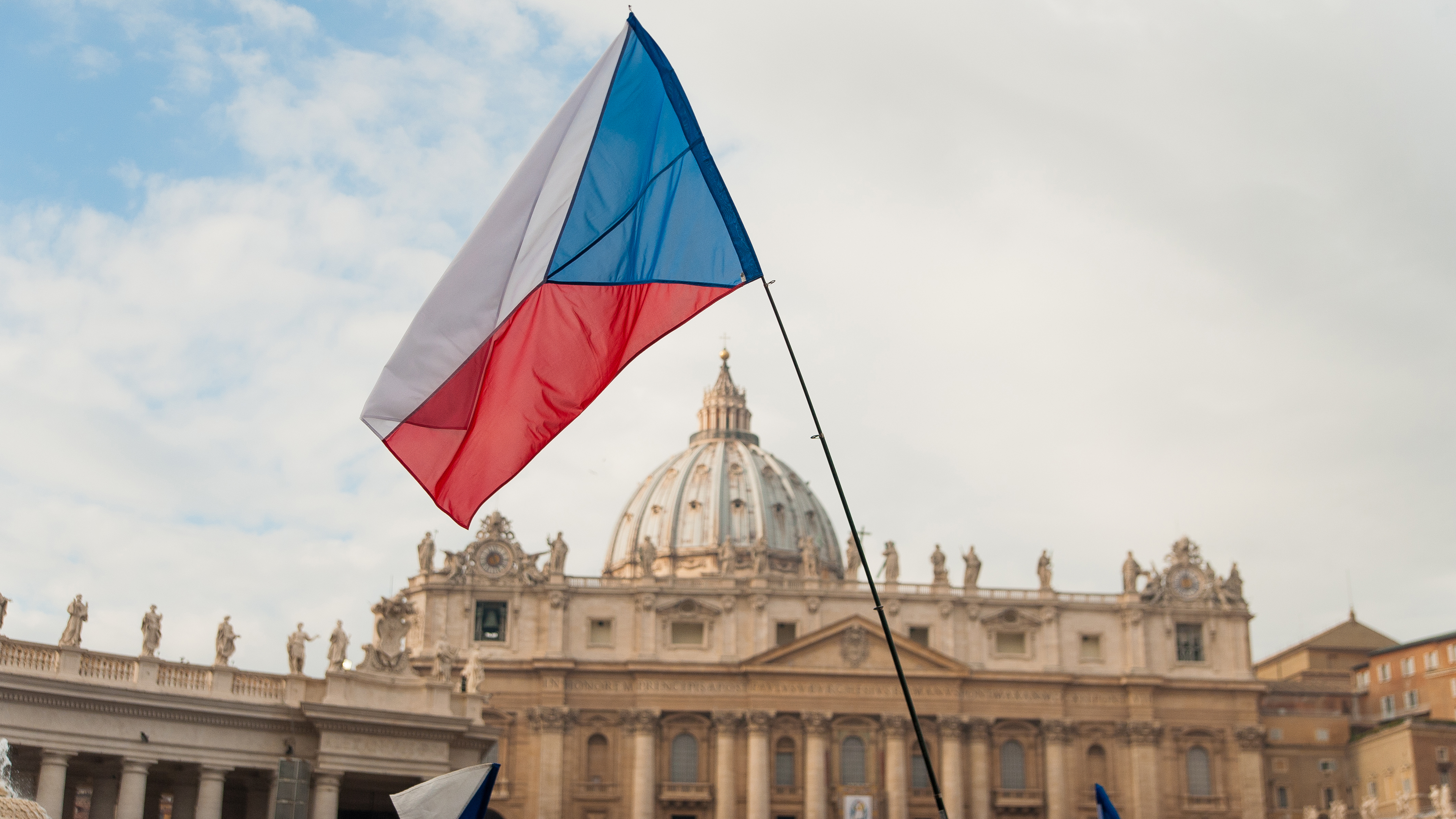 Флаг Чехии, где иностранцам доступно получение визы