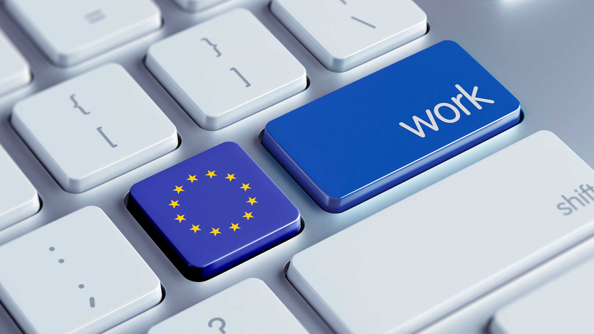 Значок ЕС на клавиатуре свидетельствует о поиске работы в ЕС через интернет