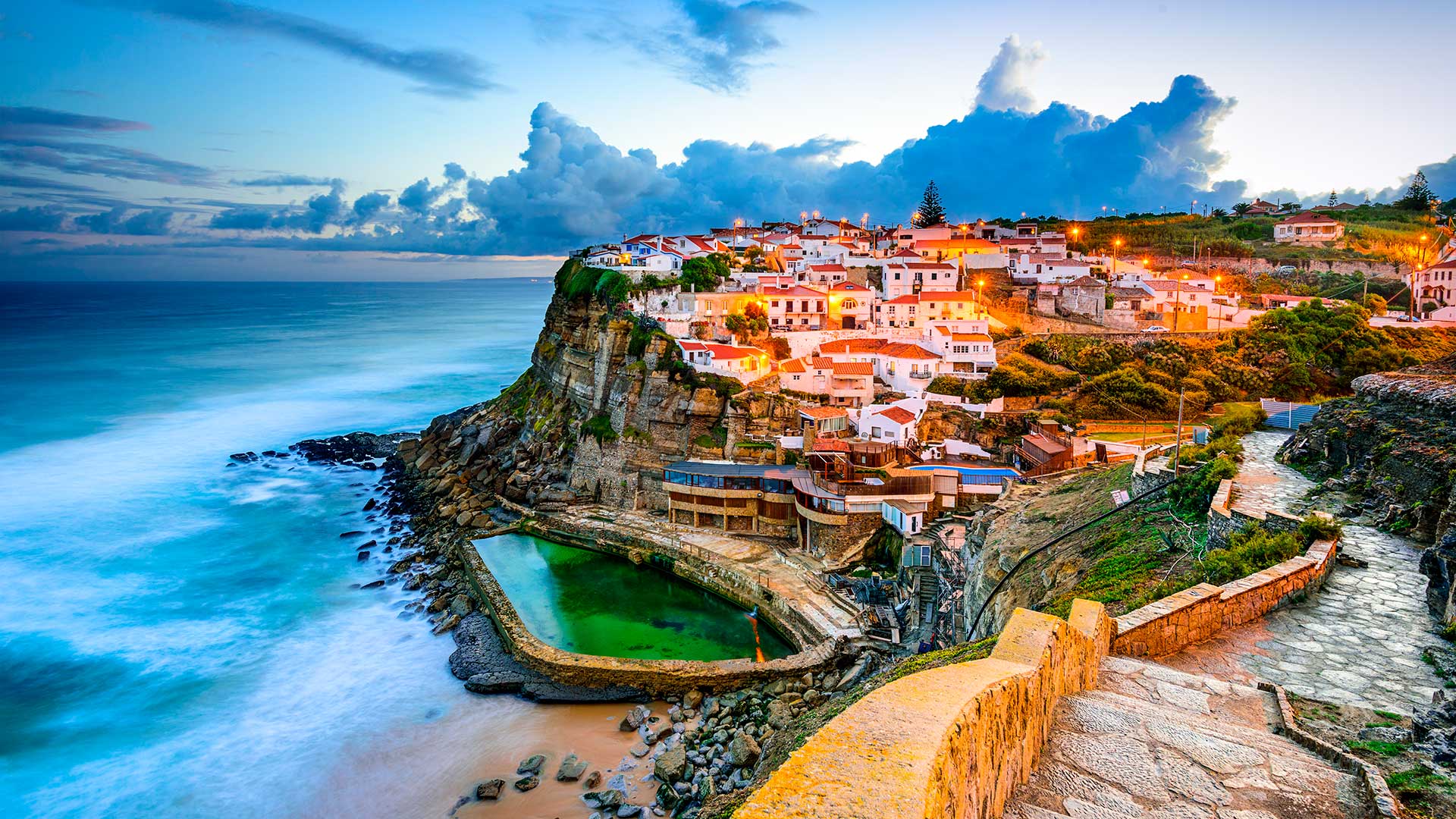 Город в Португалии, стране, где могут устроиться на работу иностранцы