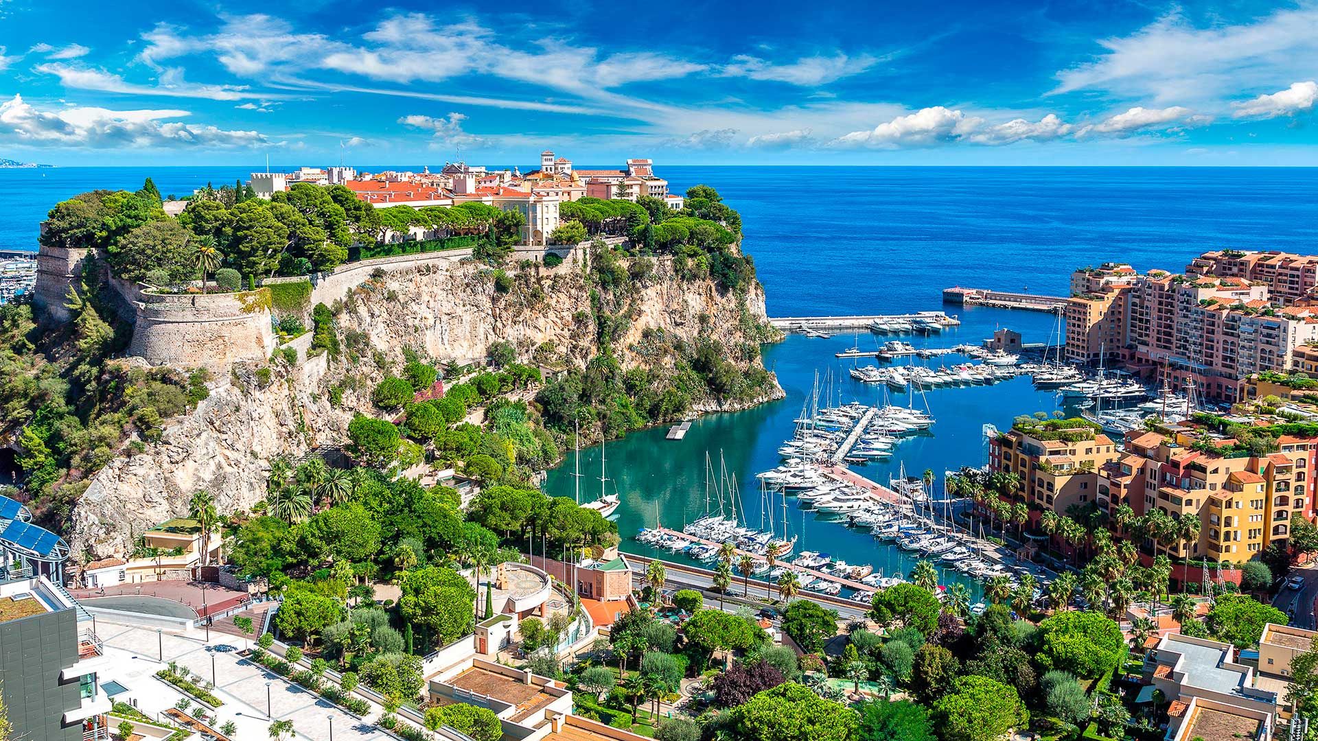 Вид на Монако, где находится самая дорогая недвижимость в мире