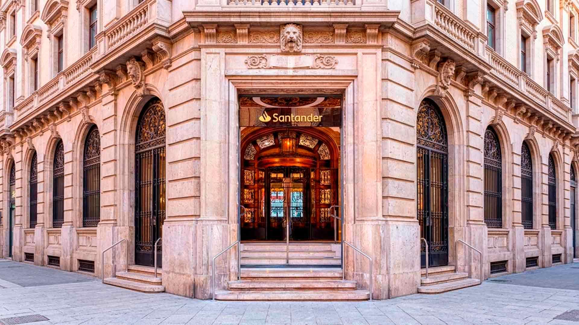 Здание банка Santander в Испании
