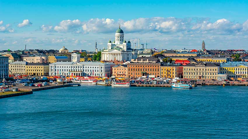 Хельсинки, столица Финляндии, ВНЖ которой могут получить россияне, украинцы и белорусы
