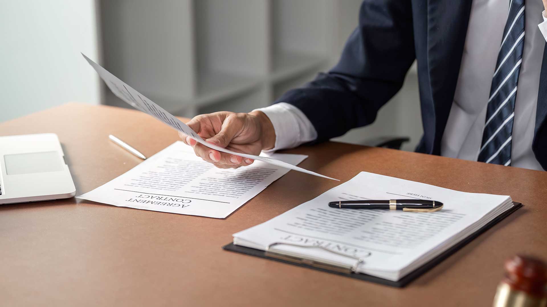 Изучение контракта при ВНЖ Эстонии по трудоустройству