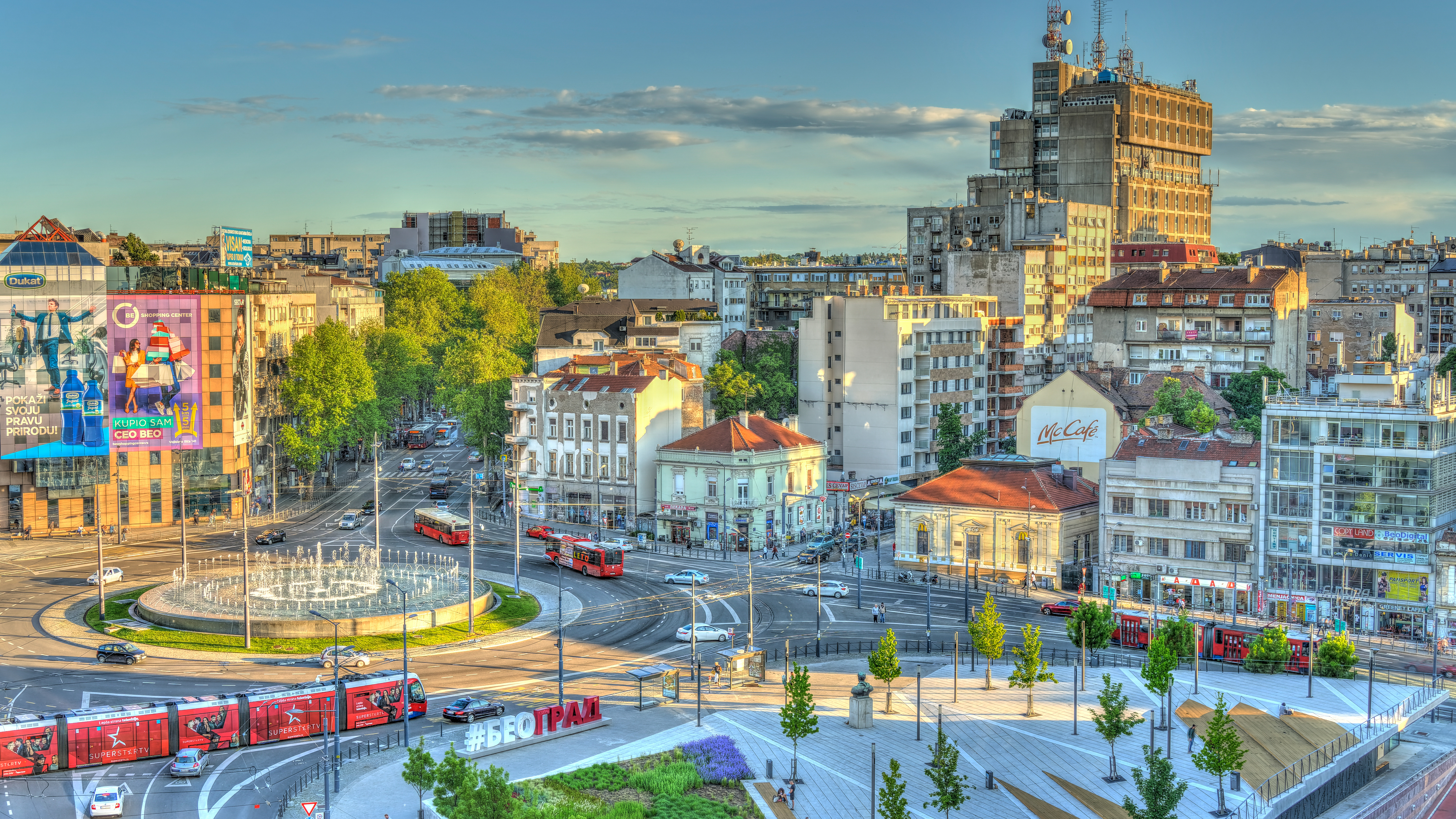 Центральная площадь Белграда как символ программы иммиграции в Сербию через недвижимость